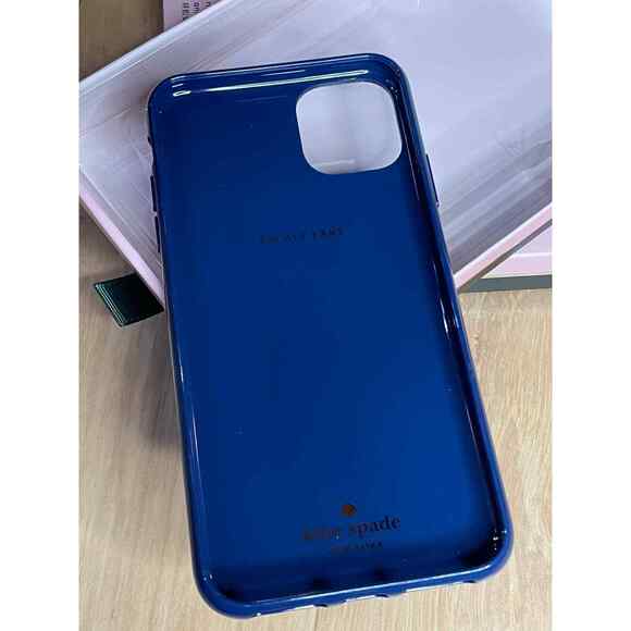 Kate Spade iPhone 11 Pro Ring Stand & Comold Case - Picture 9 of 10